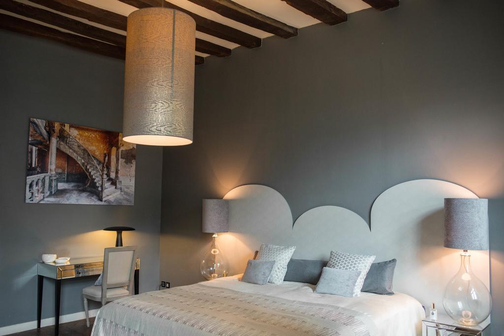 Marnie Et Mister H Bed and Breakfast Rennes Eksteriør billede